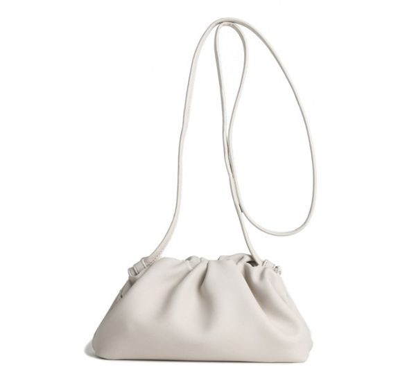 designer handbags new crossbody sofe bag famous designer women genuine leather bag classic flip shoulder samall bag 
designer handbags new crossbody sofe bag famous designer women genuine leather bag classic flip shoulder samall bag