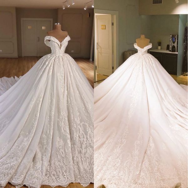new arrival luxurious a line embroidery lace wedding dresses off shoulders ruffles lace applique cathedral train bridal dress 
new arrival luxurious a line embroidery lace wedding dresses off shoulders ruffles lace applique cathedral train bridal dress