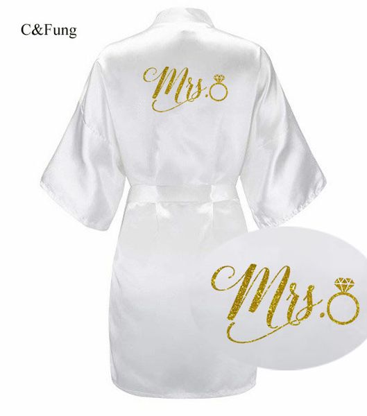 new design mrs with ring bridal robes glitter gold silver writing bride kimono satin robes getting ready bride to be, Black;red
new design mrs with ring bridal robes glitter gold silver writing bride kimono satin robes getting ready bride to be, Black;red