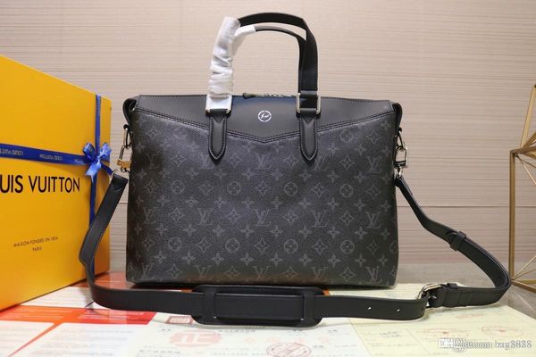 Мужская сумка на одно плечо, производство кожи, большая емкость, дизайн сумки, мод
Мужская сумка на одно плечо, производство кожи, большая емкость, дизайн сумки, мод