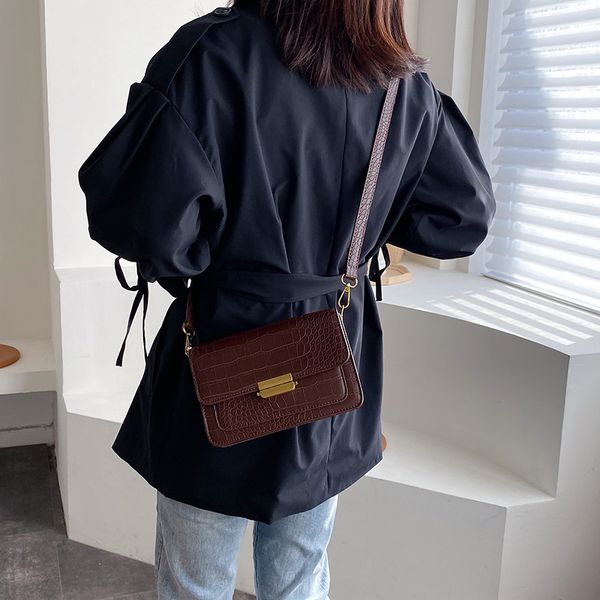 2020 new pu leather handbags women tote bag simple solid shoulder bags fashion bags trendy bag travel mini handbags flap coffee
2020 new pu leather handbags women tote bag simple solid shoulder bags fashion bags trendy bag travel mini handbags flap coffee