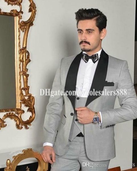 shawl lapel groomsmen one button wedding groom tuxedos men suits wedding/prom/dinner man blazer(jacket+tie+vest+pants) 435, Black;gray
shawl lapel groomsmen one button wedding groom tuxedos men suits wedding/prom/dinner man blazer(jacket+tie+vest+pants) 435, Black;gray