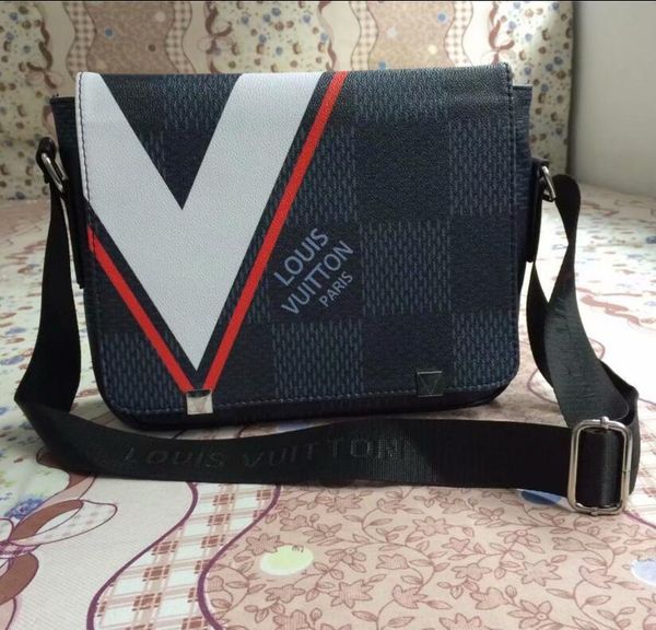 district pm high-end quality new arrival famous brand classic designer fashion men messenger bags cross body bag school bookbag shoulder bag
district pm high-end quality new arrival famous brand classic designer fashion men messenger bags cross body bag school bookbag shoulder bag