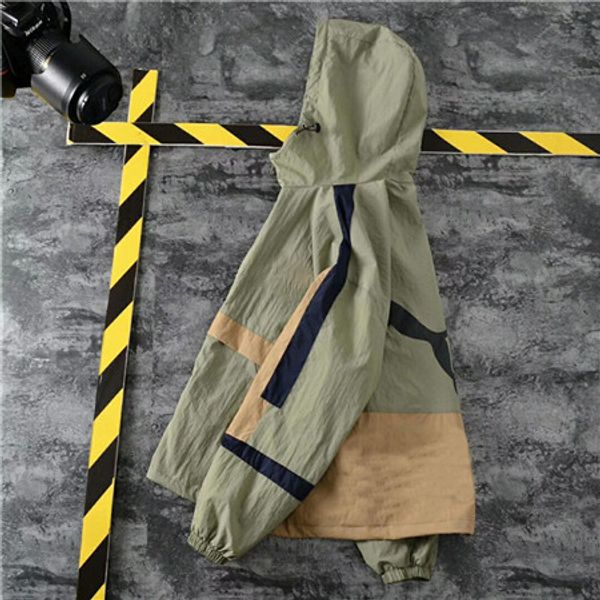 2019 designer mens and womens decorated windbreaker jacktes long sleeves contrast color light winter casual coat quality lsy198111, Black;brown
2019 designer mens and womens decorated windbreaker jacktes long sleeves contrast color light winter casual coat quality lsy198111, Black;brown