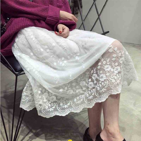 autumen and winter loose female full slip lace floral embroidery patchwork medium long tank vest long underskirt, Black;red
autumen and winter loose female full slip lace floral embroidery patchwork medium long tank vest long underskirt, Black;red