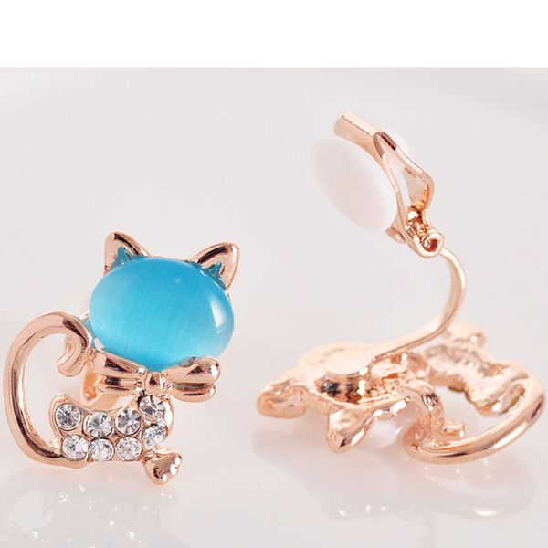 korea style opal fox rhinestone crystal clip on earring wihtout piercing for women travel no hole ear clip 3 colors jewelry gift, Silver 
korea style opal fox rhinestone crystal clip on earring wihtout piercing for women travel no hole ear clip 3 colors jewelry gift, Silver