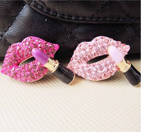 6pcs per lot 3.5cm*2.2cm cell phone case diy charms alloy crystal lip lipstick decoration, Bronze;silver
6pcs per lot 3.5cm*2.2cm cell phone case diy charms alloy crystal lip lipstick decoration, Bronze;silver