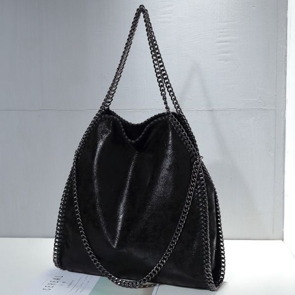 2020 new chain women's bag foldable three chain single shoulder women's bag personalized trend ladies women leather handbags
2020 new chain women's bag foldable three chain single shoulder women's bag personalized trend ladies women leather handbags