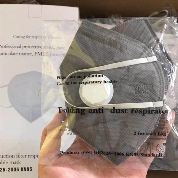 складная маска ffp2 n95 с дыхательным клапаном защитная пылезащитная маска kn95 с самовсасывающим фильтром dhl бесплатная доставка 
складная маска ffp2 n95 с дыхательным клапаном защитная пылезащитная маска kn95 с самовсасывающим фильтром dhl бесплатная доставка