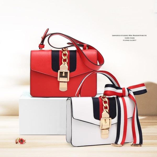 2018 cross body bags with letter printed designer messenger bag men oxford shoulder luxury cross-body bag zipper for women
2018 cross body bags with letter printed designer messenger bag men oxford shoulder luxury cross-body bag zipper for women