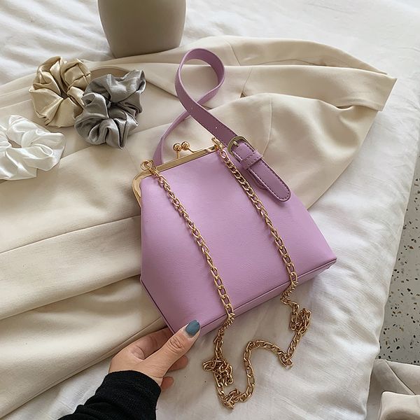 retro clip purses and handbags handle women shoulder bags chain messenger bag gold clip crossbody bag for women bolsas mujer
retro clip purses and handbags handle women shoulder bags chain messenger bag gold clip crossbody bag for women bolsas mujer
