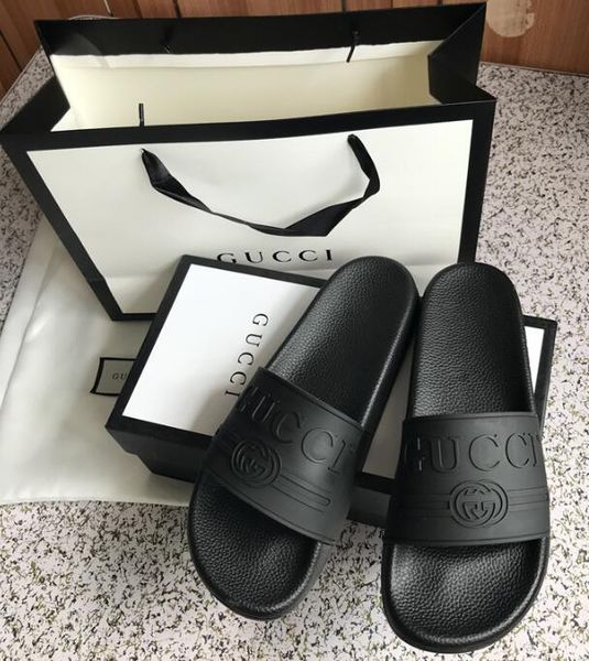 classic lady sandals buckle metal buckle leather flat bottom beach woman shoes designer luxury woman sandals black large size us11 35-42
classic lady sandals buckle metal buckle leather flat bottom beach woman shoes designer luxury woman sandals black large size us11 35-42