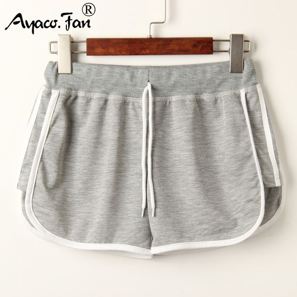 women's shorts candy color 2021 summer women solid patchwork elastic skinny fitness casual lady short trousers, White;black
women's shorts candy color 2021 summer women solid patchwork elastic skinny fitness casual lady short trousers, White;black