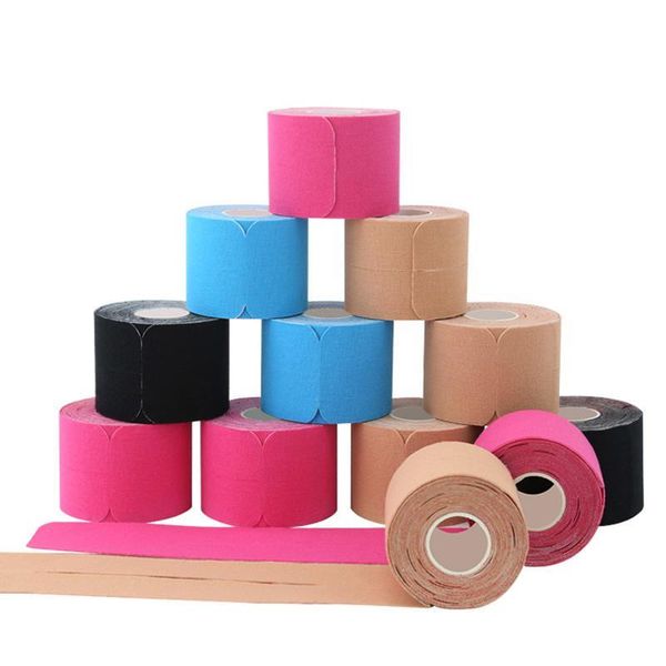 1roll precut uncut kinesiology tape boob tape relieve fitness breathable waterproof sports therapeutic adhesive, Black;gray
1roll precut uncut kinesiology tape boob tape relieve fitness breathable waterproof sports therapeutic adhesive, Black;gray