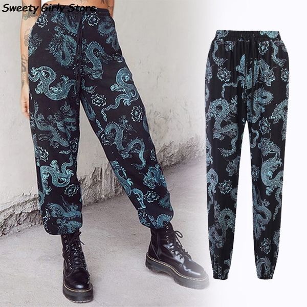 dragon print pants women casual streetwear autumn fall loose trousers elastic waist boots pants fashion punk sweatpants 2020, Black;white
dragon print pants women casual streetwear autumn fall loose trousers elastic waist boots pants fashion punk sweatpants 2020, Black;white