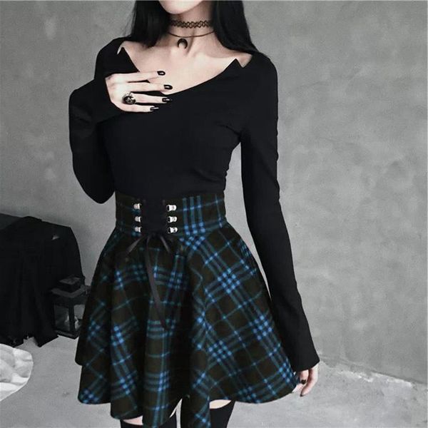 gothic plaid mini skirt women vintage lace up high waist draped a-line pleated skirts casual plus size women's cloth jupe femme, Black
gothic plaid mini skirt women vintage lace up high waist draped a-line pleated skirts casual plus size women's cloth jupe femme, Black
