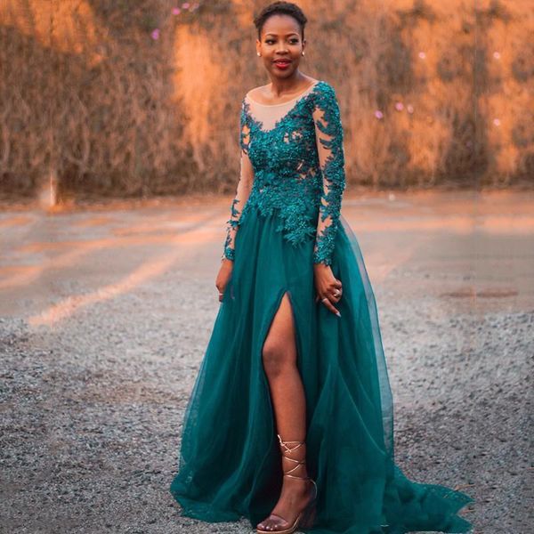 hunter african long sleeves split lace evening dresses 2020 with beaded appliques sweep train tulle formal prom party gowns, Black;red
hunter african long sleeves split lace evening dresses 2020 with beaded appliques sweep train tulle formal prom party gowns, Black;red