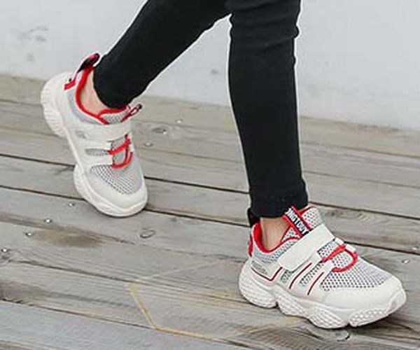 classic sneaker chaussures enfants fashion smart triple kids shoes platform leather shoes air chaussures shoes011 p32, Black;red
classic sneaker chaussures enfants fashion smart triple kids shoes platform leather shoes air chaussures shoes011 p32, Black;red