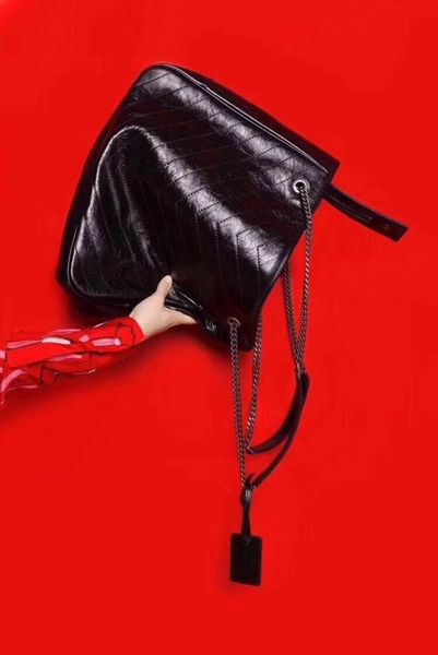 tuba shoulder bag oil wax cross cowhide totes shopping luxury handbags women bags designer famous brands leather quality
tuba shoulder bag oil wax cross cowhide totes shopping luxury handbags women bags designer famous brands leather quality