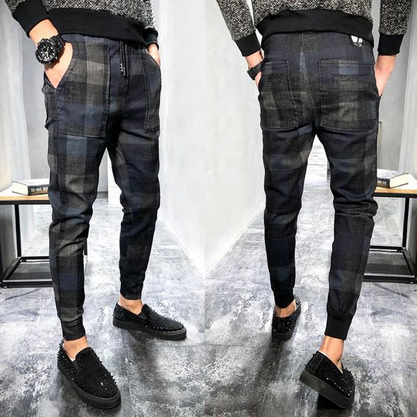 2018 autumn new plaid printed jeans men's slim feet youth casual social guys beam foot harem pants tide, Blue
2018 autumn new plaid printed jeans men's slim feet youth casual social guys beam foot harem pants tide, Blue
