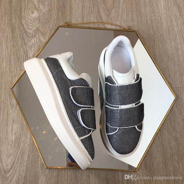 triple black green designer shoes speed trainer oreo flat luxury fashion socks designer men women sneakers xsd19040401
triple black green designer shoes speed trainer oreo flat luxury fashion socks designer men women sneakers xsd19040401