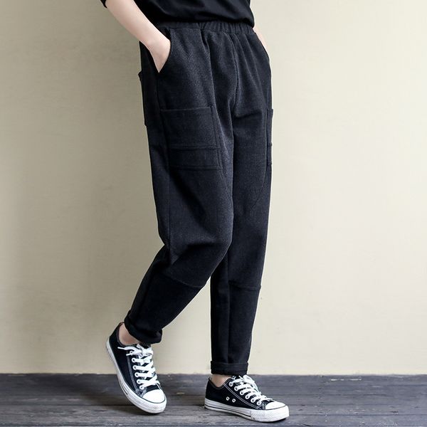 autumn winter pants retro women loose corduroy trousers new elastic waist pocket spliced female all-match pants 2019, Black;white
autumn winter pants retro women loose corduroy trousers new elastic waist pocket spliced female all-match pants 2019, Black;white