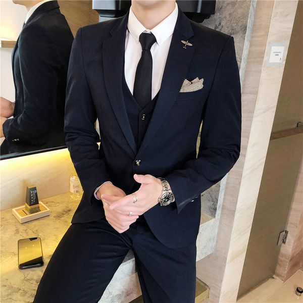 suit men's cultivate morality three coats male professional dress wedding dress to marry the groom, holds the suit, White;black
suit men's cultivate morality three coats male professional dress wedding dress to marry the groom, holds the suit, White;black