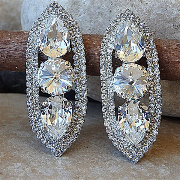 luxury female crystal white zircon stone earrings 925 sterling silver stud earrings vintage wedding for women
luxury female crystal white zircon stone earrings 925 sterling silver stud earrings vintage wedding for women