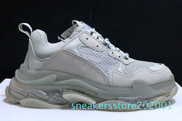 2020 fashion crystal bottom paris 17fw triple s clear sole mens designer sneakers vintage dad platform women luxury casual trainers s01, Black
2020 fashion crystal bottom paris 17fw triple s clear sole mens designer sneakers vintage dad platform women luxury casual trainers s01, Black