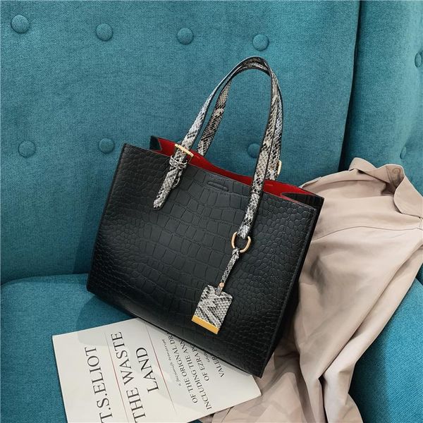 designer-2019 lady good quality totes handbags large tote bag designer large handbag bucket bags messenger crossbody bag xinliangdian/3
designer-2019 lady good quality totes handbags large tote bag designer large handbag bucket bags messenger crossbody bag xinliangdian/3