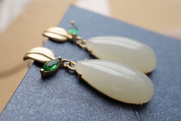 luxury designer earrings elegant trendy party queen earrings for woman unique gift, Silver
luxury designer earrings elegant trendy party queen earrings for woman unique gift, Silver