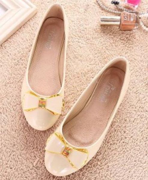 2020 women's shoes in spring and autumn with new style flat bottom round head bowknot @3150, Black
2020 women's shoes in spring and autumn with new style flat bottom round head bowknot @3150, Black