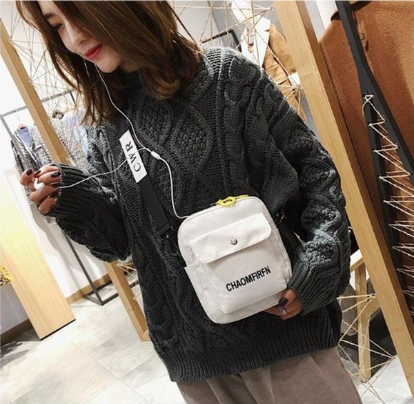 2020 new oblique cross-body korean shoulder bag female student ins net red canvas solid color outdoor bag fashion female
2020 new oblique cross-body korean shoulder bag female student ins net red canvas solid color outdoor bag fashion female