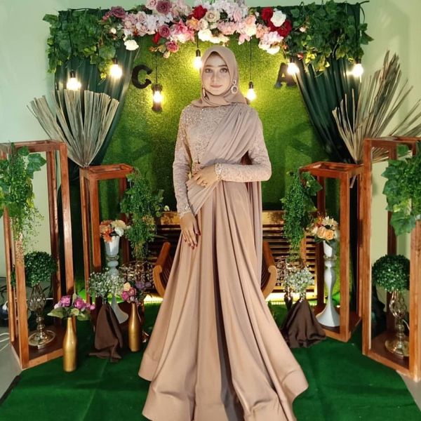 plus size gold long sleeve muslim prom evening dresses formal dress vestidos de fiesta de noche robe de soiree 2020 long, Black
plus size gold long sleeve muslim prom evening dresses formal dress vestidos de fiesta de noche robe de soiree 2020 long, Black