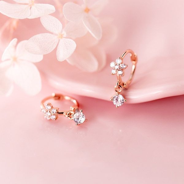 fashion 100% 925 sterling silver cz flower small hoops piercing earrings cubic zircon rose gold color plated ear rings for women, Golden;silver
fashion 100% 925 sterling silver cz flower small hoops piercing earrings cubic zircon rose gold color plated ear rings for women, Golden;silver