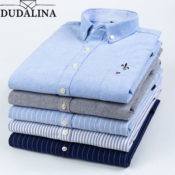 dudalina 2019 men shirt oxford 100% cotton long sleeved classical male shirts formal business shirt man embroidery logo, White;black
dudalina 2019 men shirt oxford 100% cotton long sleeved classical male shirts formal business shirt man embroidery logo, White;black