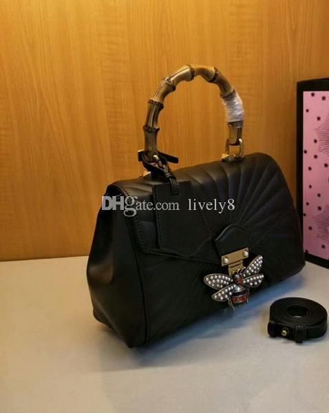 new style fashion brand queen margaret womens 32cm casual leather luxury designer handbags bees embellishments bamboo totes shoulder bags
new style fashion brand queen margaret womens 32cm casual leather luxury designer handbags bees embellishments bamboo totes shoulder bags
