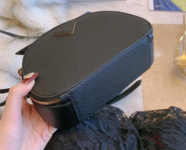 sales discount quality handbags shoulder bags leather handle brand designer 40,780 checkers checked letters25*18cm
sales discount quality handbags shoulder bags leather handle brand designer 40,780 checkers checked letters25*18cm