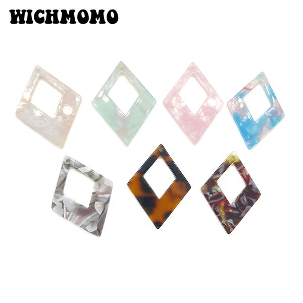2019 new 4 pieces 37mm rhombus shape acetic acid resin smooth charms pendants for diy earring jewelry accessories, Bronze;silver
2019 new 4 pieces 37mm rhombus shape acetic acid resin smooth charms pendants for diy earring jewelry accessories, Bronze;silver