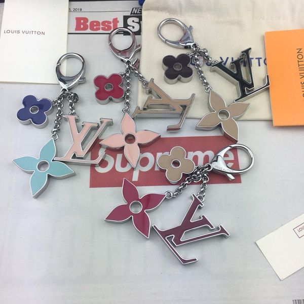 louis vuitton keychain топ роскошный брелок cirle мода автомобиль брелки из нержавеющей стали дизайнер брелок для подарков с коробкой беспла, Silver
louis vuitton keychain топ роскошный брелок cirle мода автомобиль брелки из нержавеющей стали дизайнер брелок для подарков с коробкой беспла, Silver