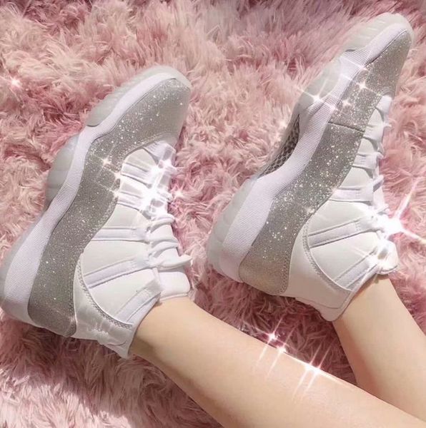 2020 bred 11 11s gypsophila mens basketball shoes for men wome metallic sliver sports designer sneakers trainers size 36-47
2020 bred 11 11s gypsophila mens basketball shoes for men wome metallic sliver sports designer sneakers trainers size 36-47