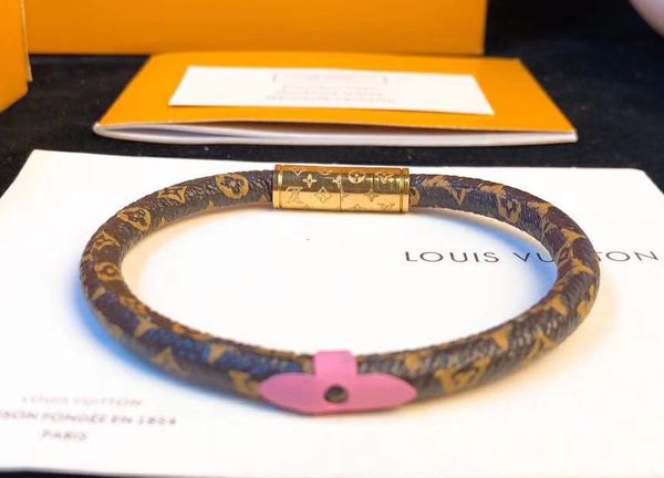 Bracelete amazingjewelrystore
Bracelete amazingjewelrystore