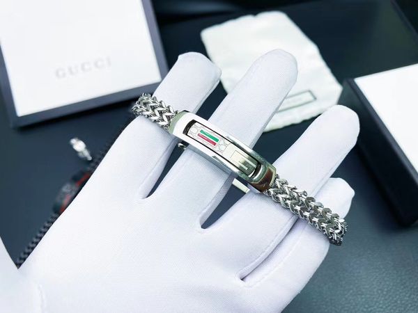 2019 fashion brand womans beacelets for women wrap cuff slake alloy bracelets with alloy buckle fashion nature jewelry with box, Black
2019 fashion brand womans beacelets for women wrap cuff slake alloy bracelets with alloy buckle fashion nature jewelry with box, Black