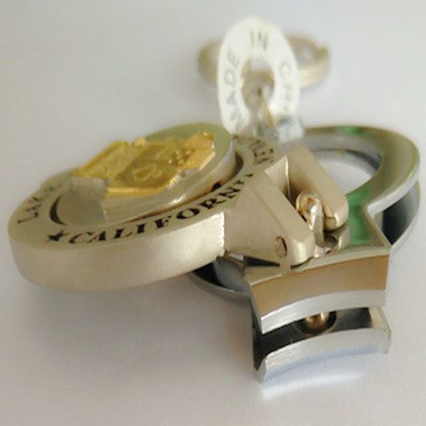 металл key ring кусачки брелки клипер nailclippers открывалка для ногтей, Silver
металл key ring кусачки брелки клипер nailclippers открывалка для ногтей, Silver