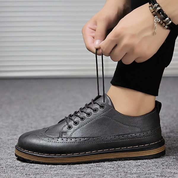 2018 new European and American style suit business shoes men's Korean version of the Brock men's shoes tide models wild breathable fashion c
2018 new European and American style suit business shoes men's Korean version of the Brock men's shoes tide models wild breathable fashion c