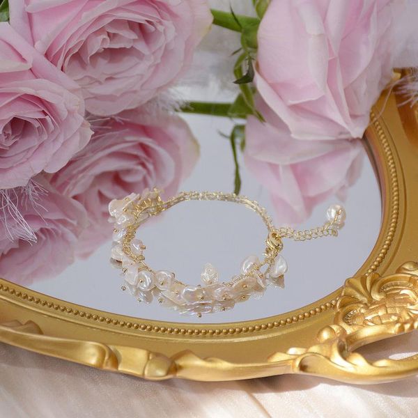 2020 korean new design fashion jewelry elegant natural heterosexual flowers freshwater pearl handmade elegant female bracelet, Black
2020 korean new design fashion jewelry elegant natural heterosexual flowers freshwater pearl handmade elegant female bracelet, Black