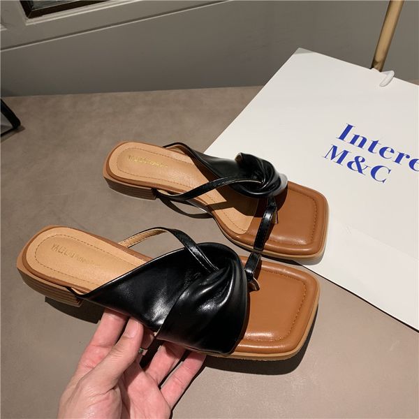 summer women flat slippers casual shoes leather designers beach outside dress open toe sandal black flip flops female
summer women flat slippers casual shoes leather designers beach outside dress open toe sandal black flip flops female