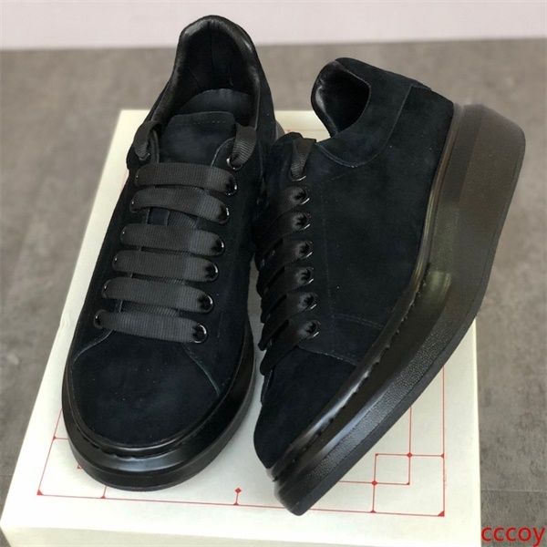 real black suede platform sneaker designer shoes men women oversized sneakers lace-up flat trainers party wedding shoes with eu46
real black suede platform sneaker designer shoes men women oversized sneakers lace-up flat trainers party wedding shoes with eu46
