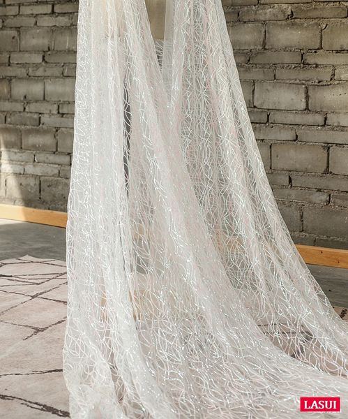 lasui 3 yards=1 piece exquisite in style stage dress filming designer fabric sequins irregular mesh lace fabric, Black;white
lasui 3 yards=1 piece exquisite in style stage dress filming designer fabric sequins irregular mesh lace fabric, Black;white