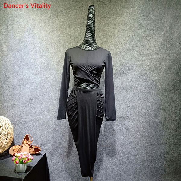2018 new autumn winter latin dance suit long sleeves irregular skirt 2pcs set fort women dancing practice costumes, Black;red
2018 new autumn winter latin dance suit long sleeves irregular skirt 2pcs set fort women dancing practice costumes, Black;red
